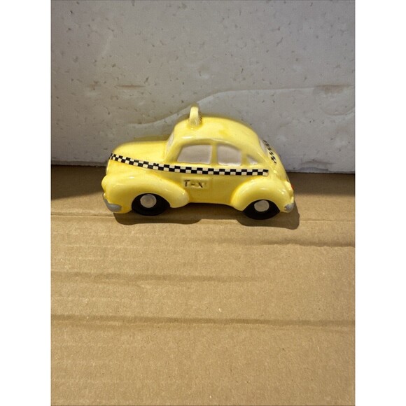Dept 56 Original 1987 Snow Village Accessories Yellow Checker Taxi 5106-3 No Box - Picture 2 of 11